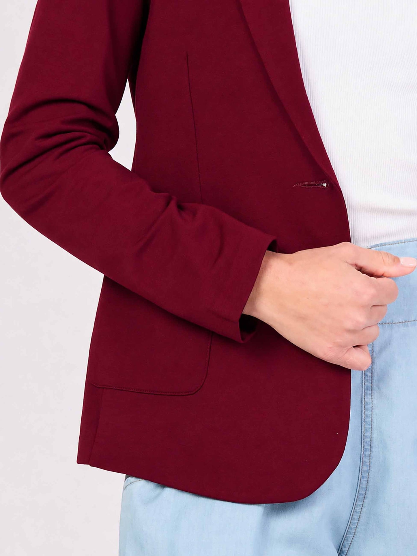 The Classic Jacket - Sangria