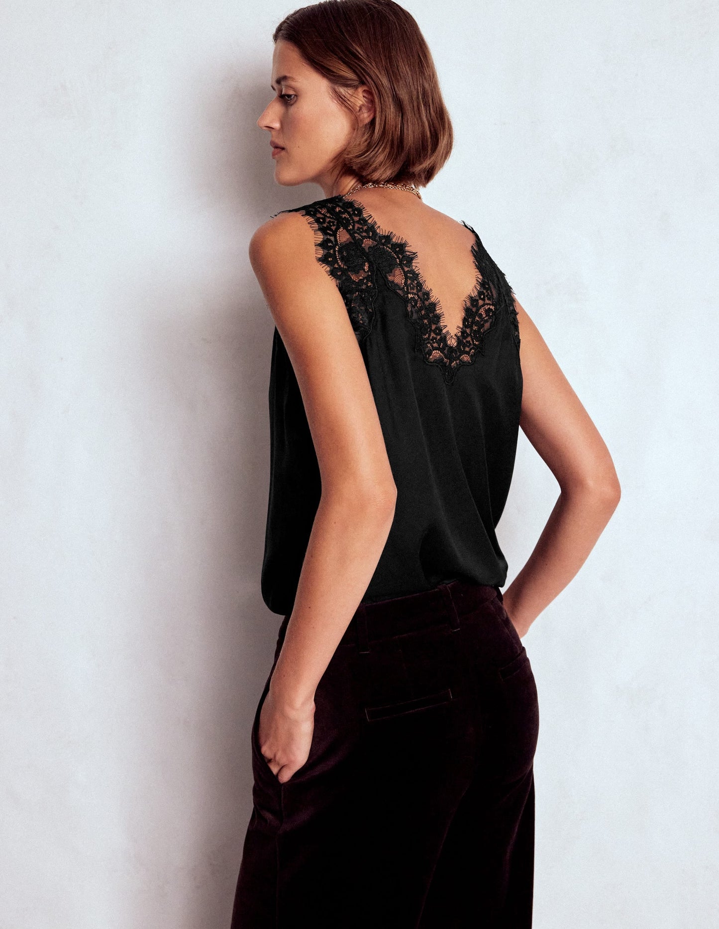 Ara Silk Blend Lace Cami-Black