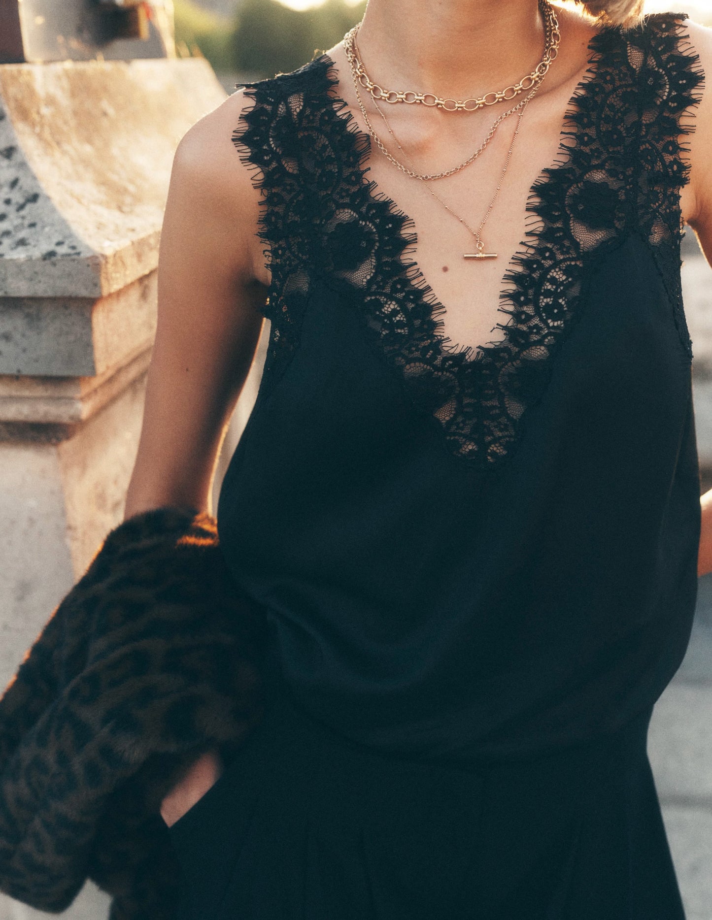Ara Silk Blend Lace Cami-Black