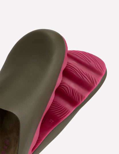 Lyla Colour Block Clogs-Khaki/Pink
