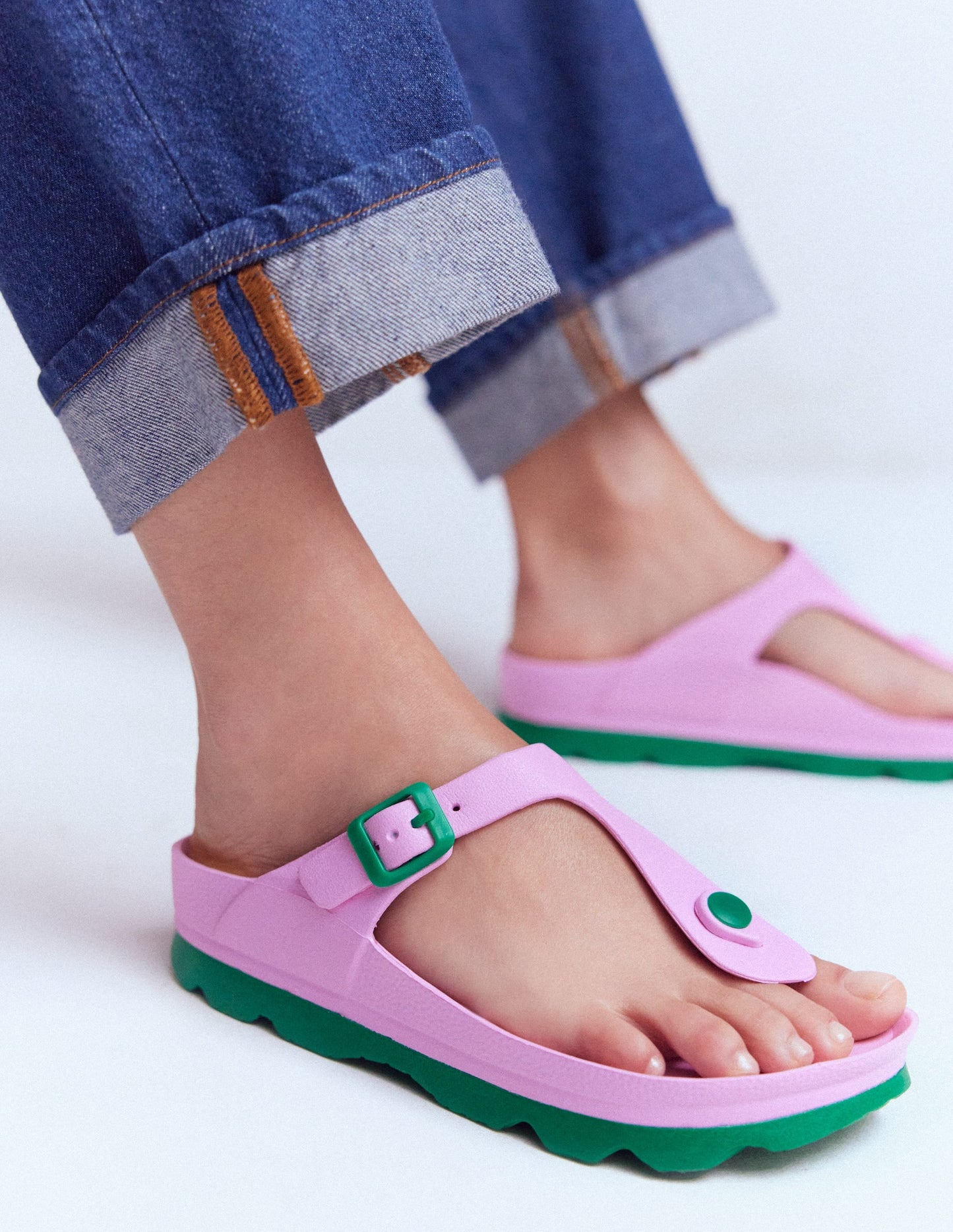 Lyla Toe Post Sandals-Pink/Green
