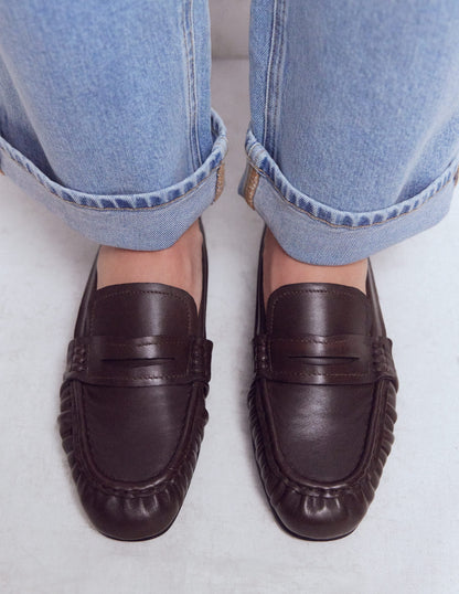 Super Soft Flexi Loafer-Bitter Chocolate