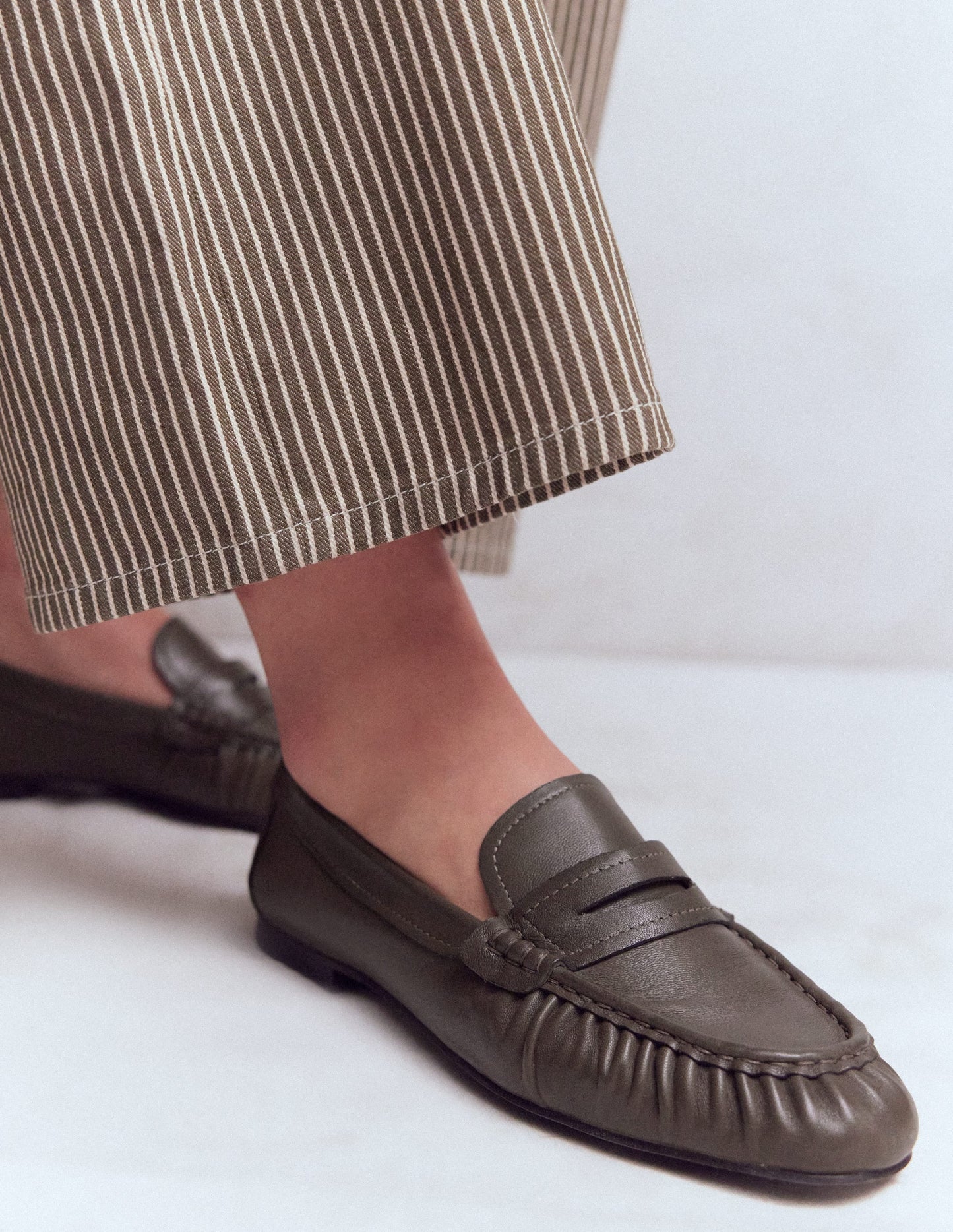 Super Soft Flexi Loafer-Deep Olive
