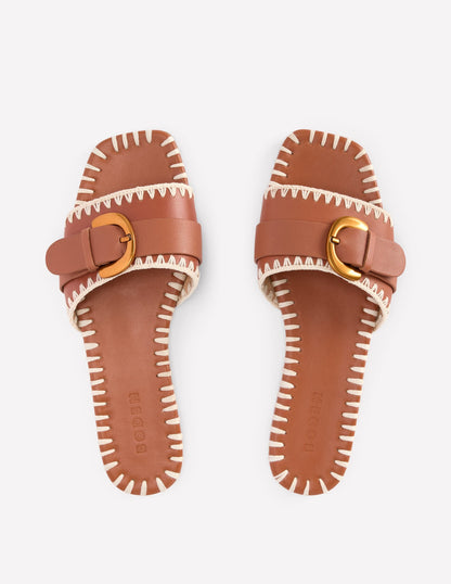 Trim Detail Flat Sandal-Tan