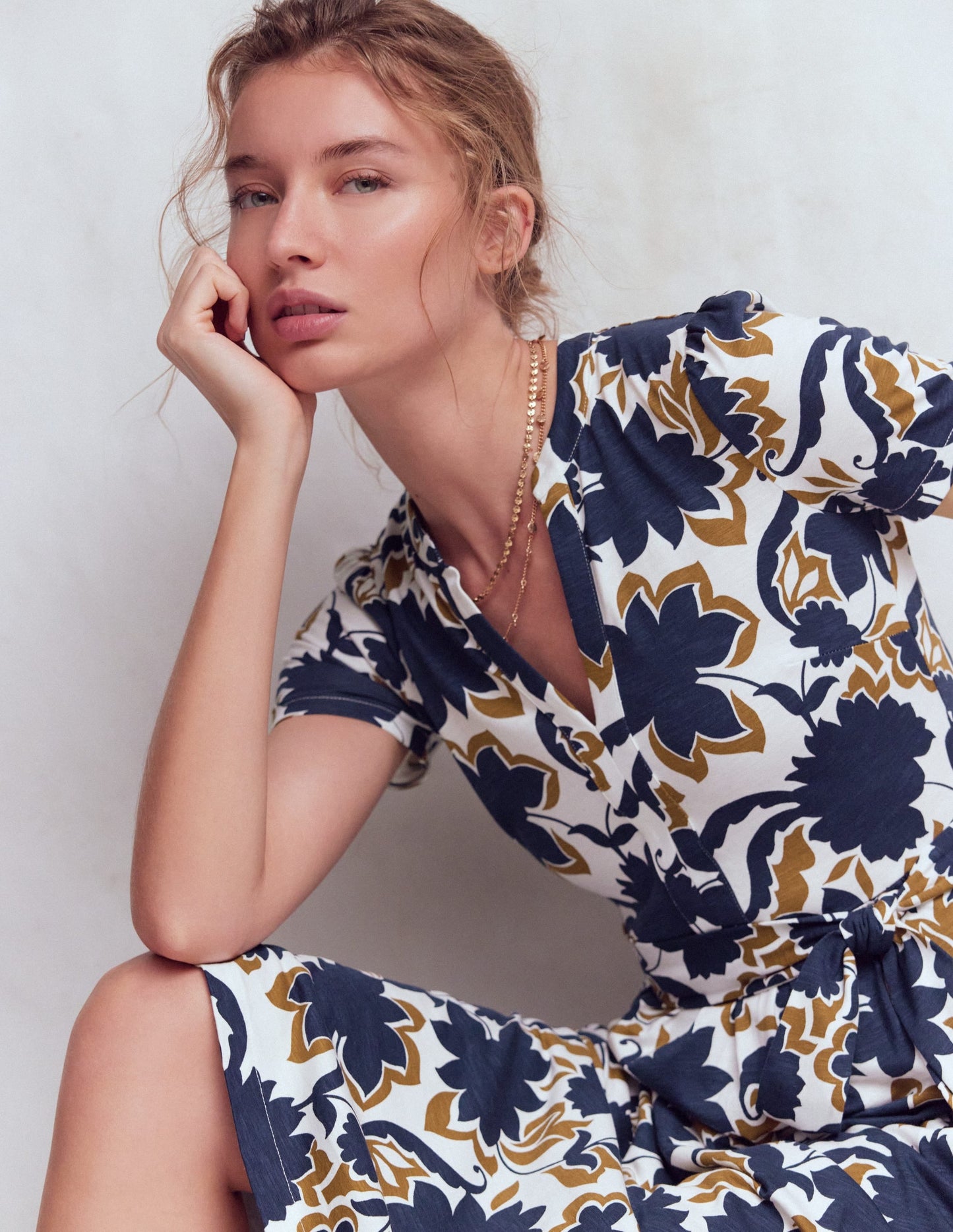 Naomi Jersey Midi Dress-French Navy, Shadow Blossom
