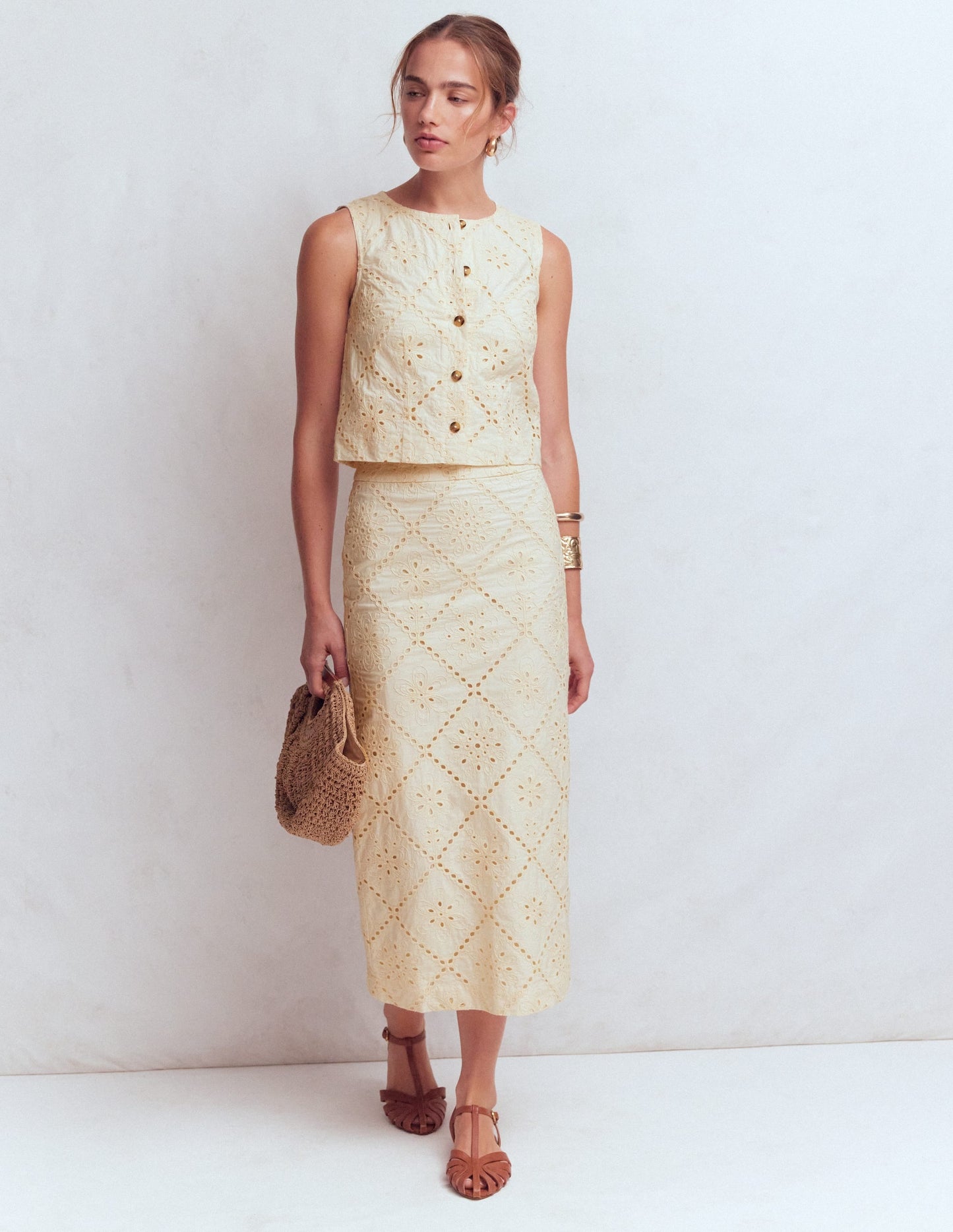 Textured Column Skirt-Ivory Broderie
