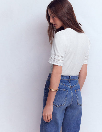 Poppy Trim V Neck T-Shirt-White