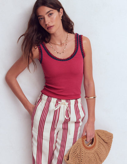 Maddie Trim Detail Vest-Terracotta Red