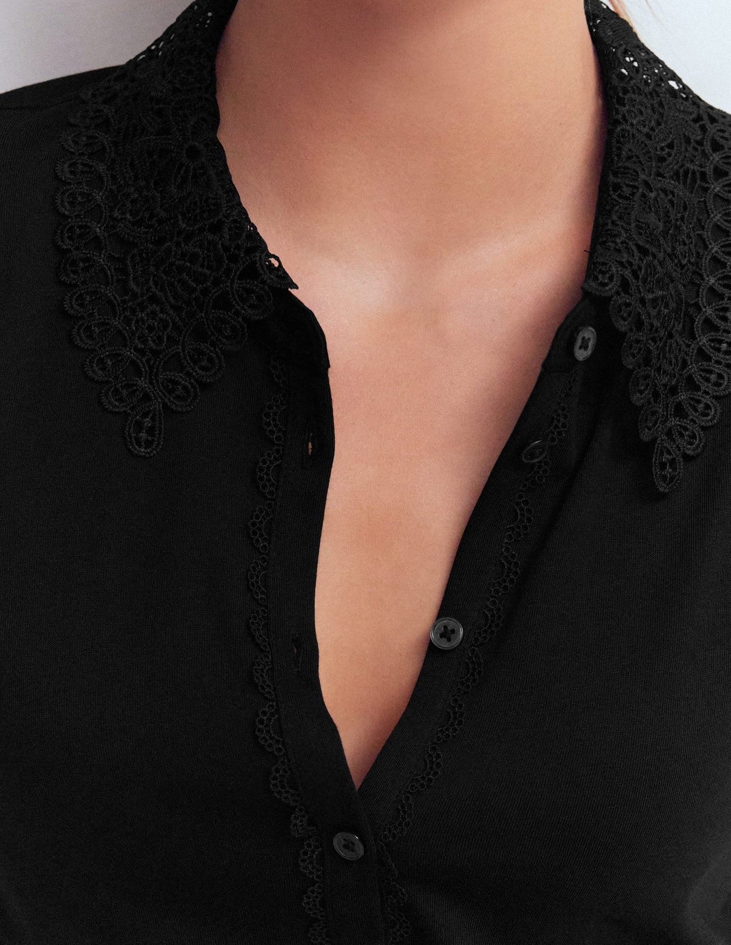 Nessa Broderie Collar Blouse-Black
