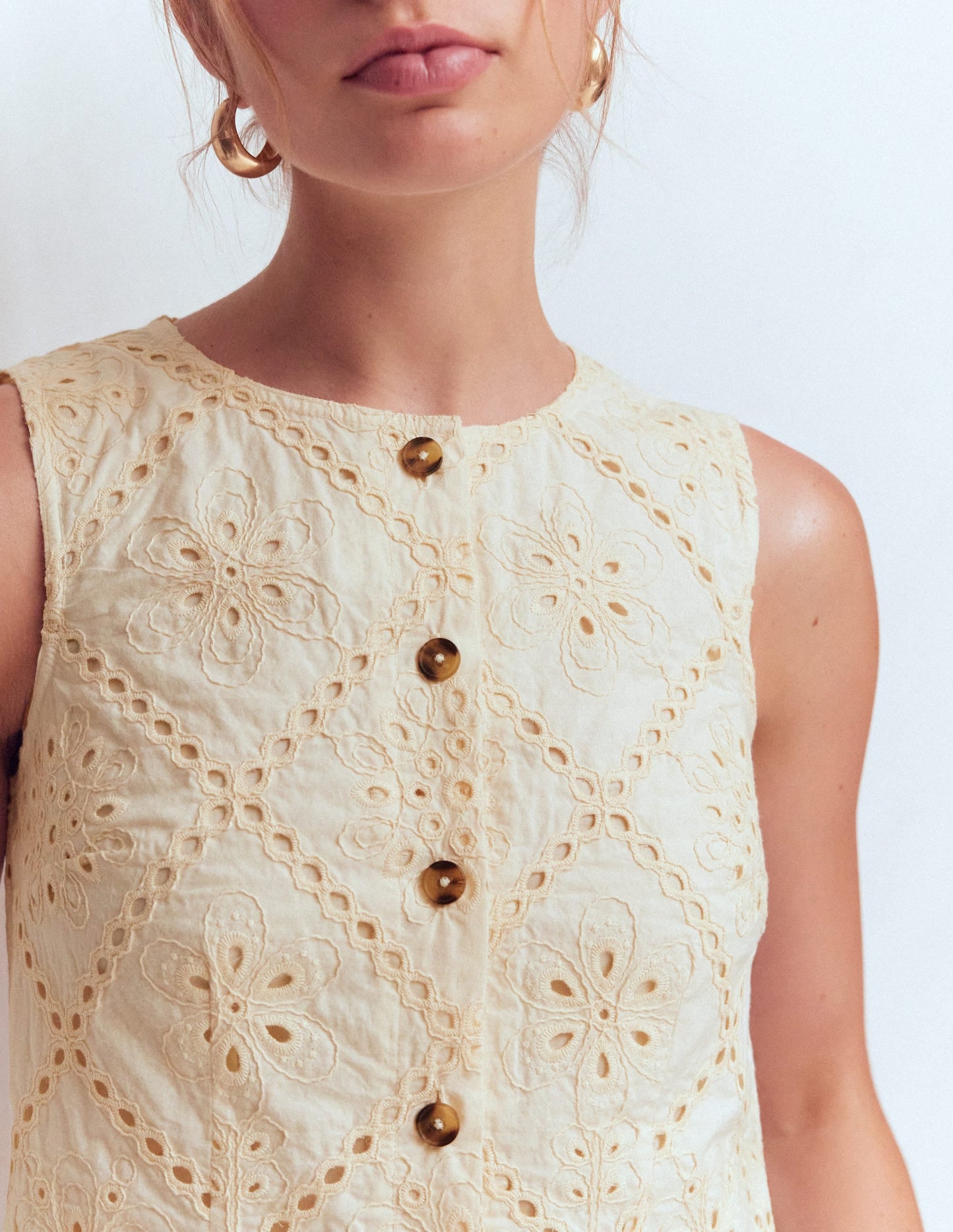 Andrea Cotton Shell Top-Ivory broderie