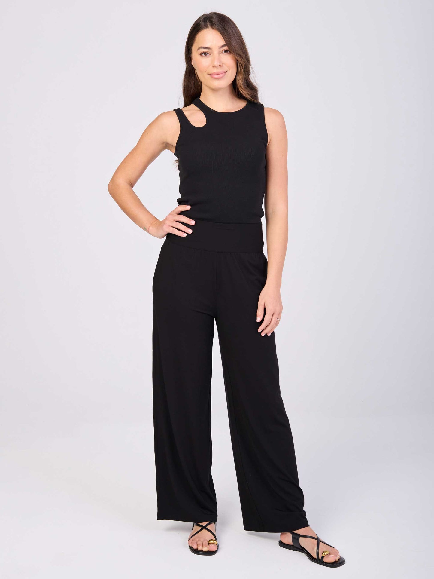 Cut Out Rib Tank - Black