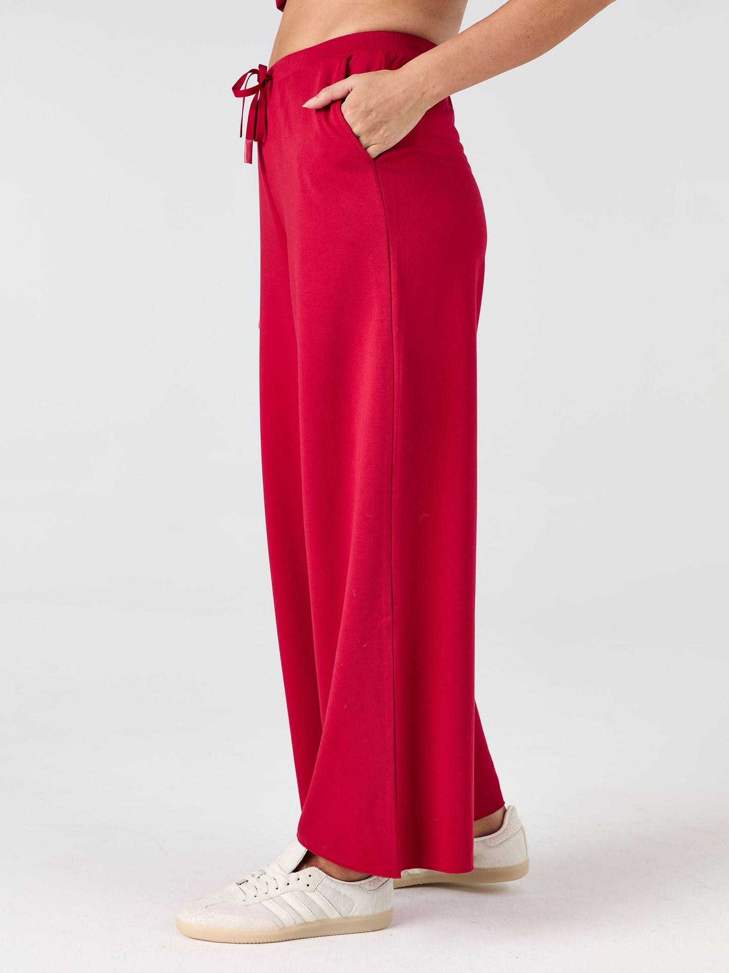 Classic Wide Leg Sweat Pants - Cherry