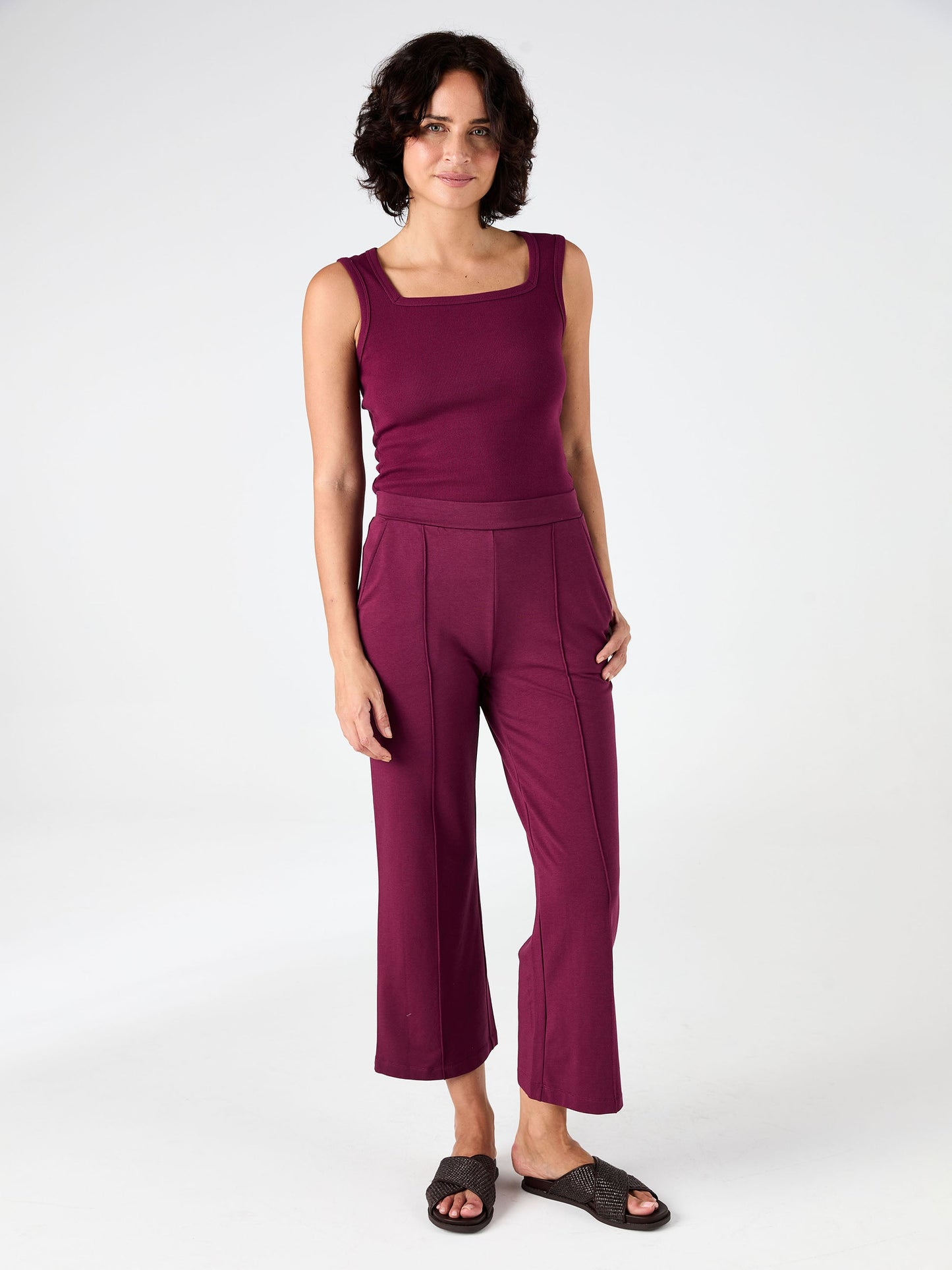 Tapered Sweat Pant - Ruby