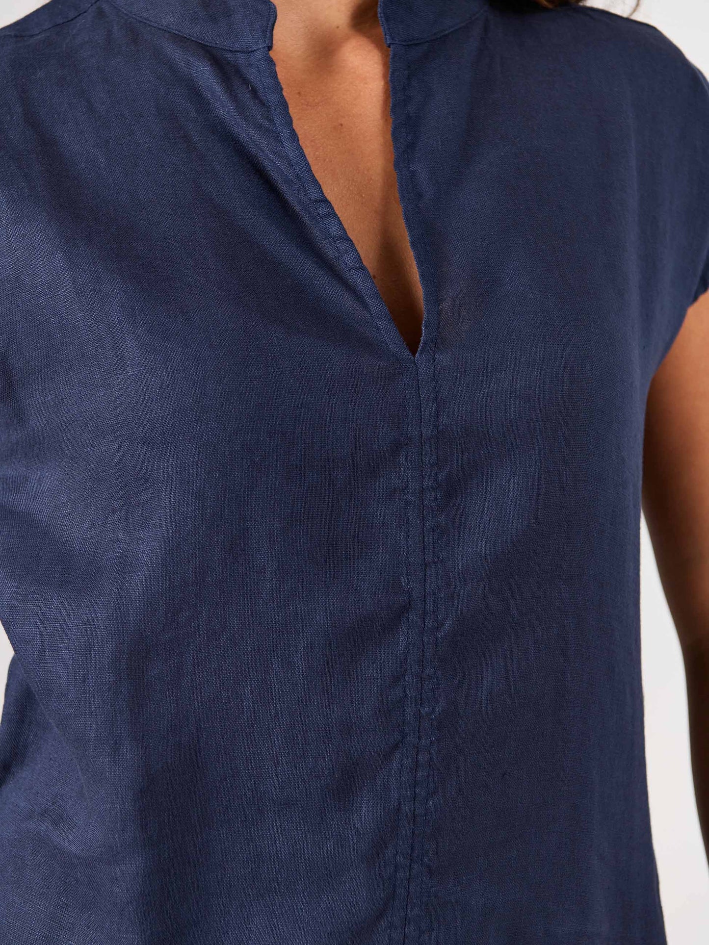 Sophia Linen Tunic - Navy