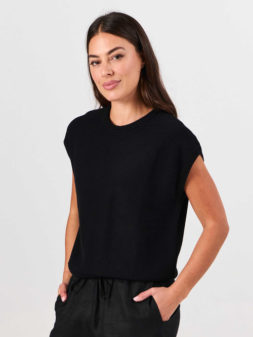Lee Cotton Knit Vest- Black