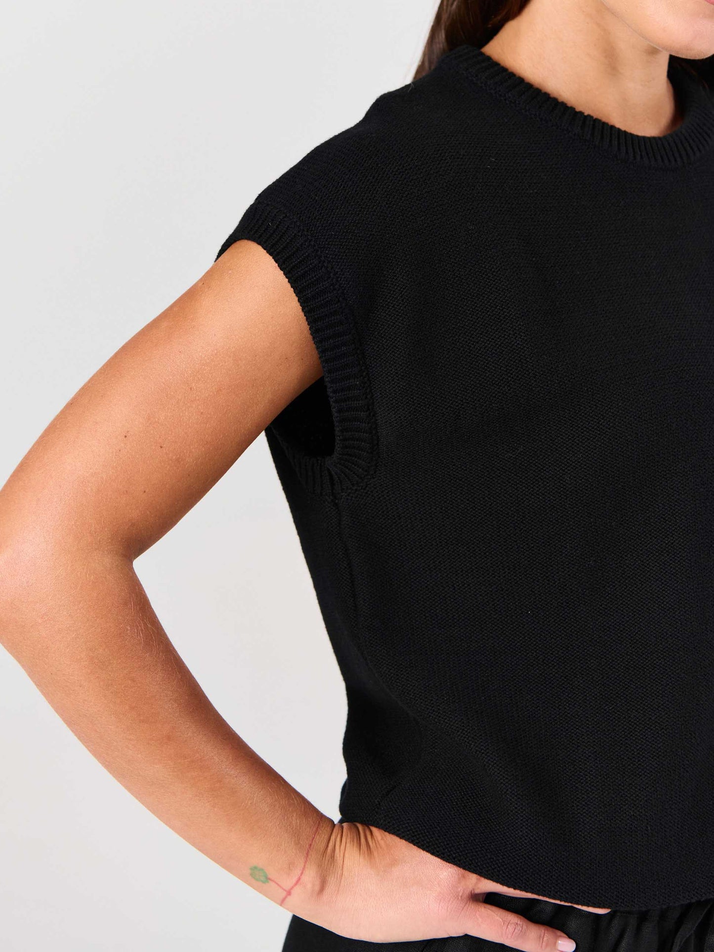 Lee Cotton Knit Vest- Black