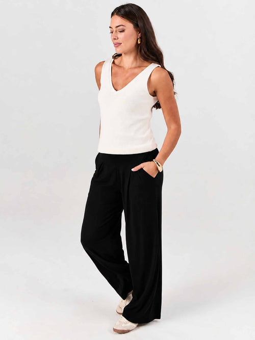 Pleat Front Wide Leg Pants - Black