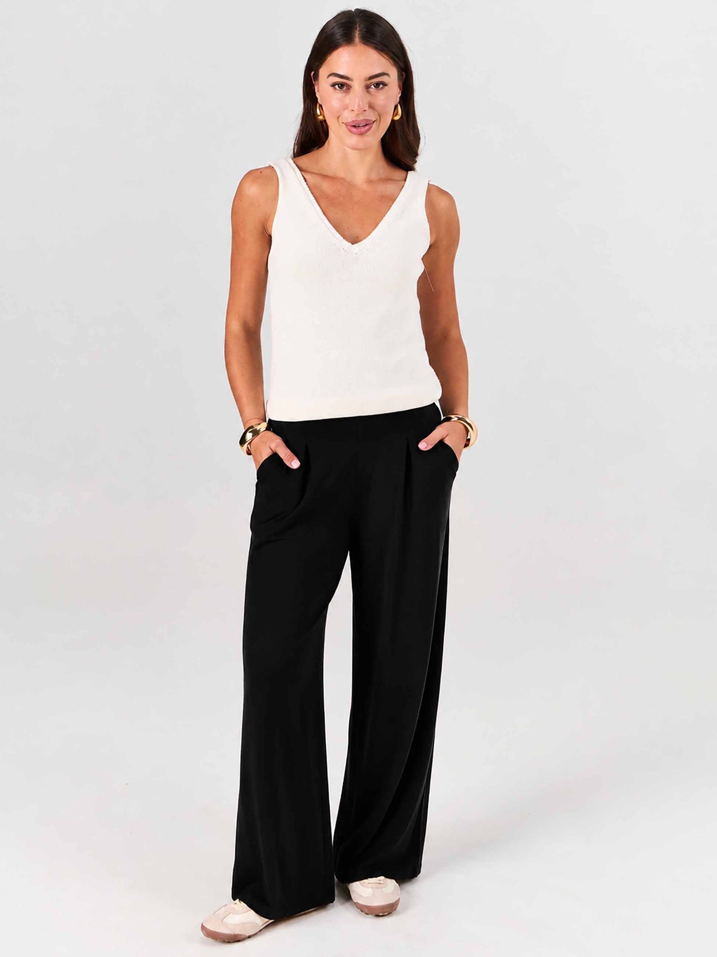 Pleat Front Wide Leg Pants - Black