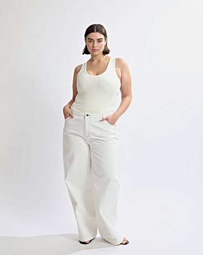 Noah Jeans White Cropped