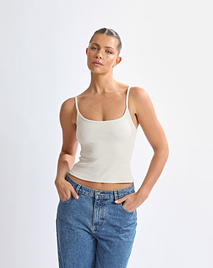 Oli Tank Creme