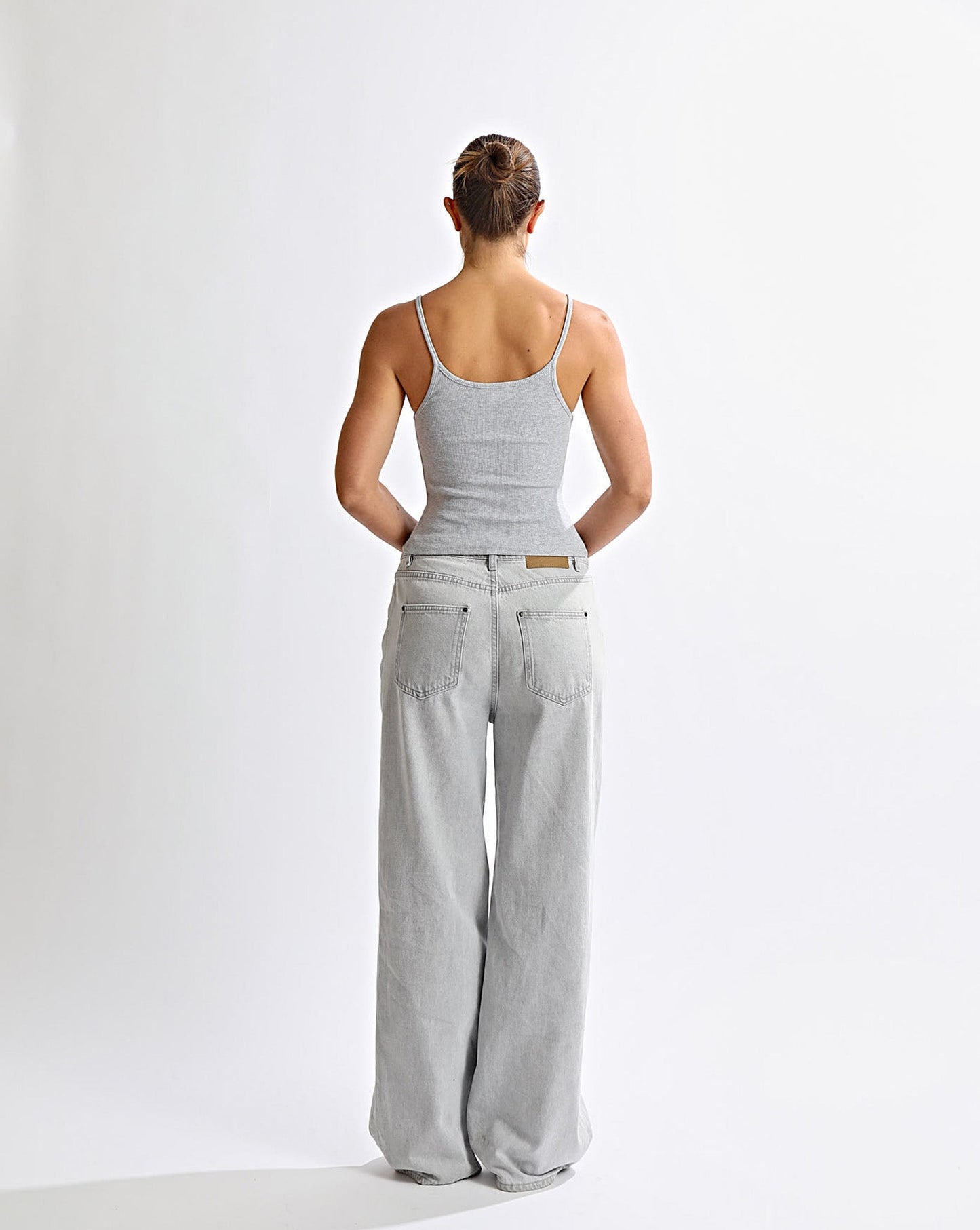 Noah Jeans Grey Cropped