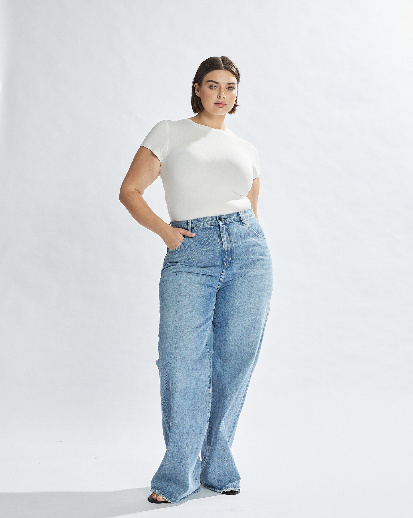 Dylan Tee White