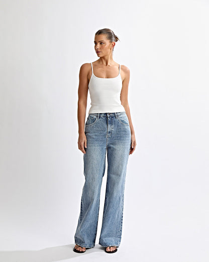Harley High Rise Jeans Mid Blue