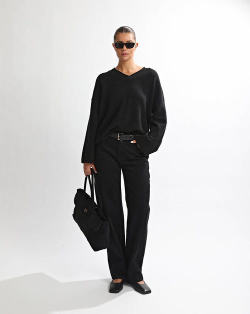 Lenny V Neck Jumper Black