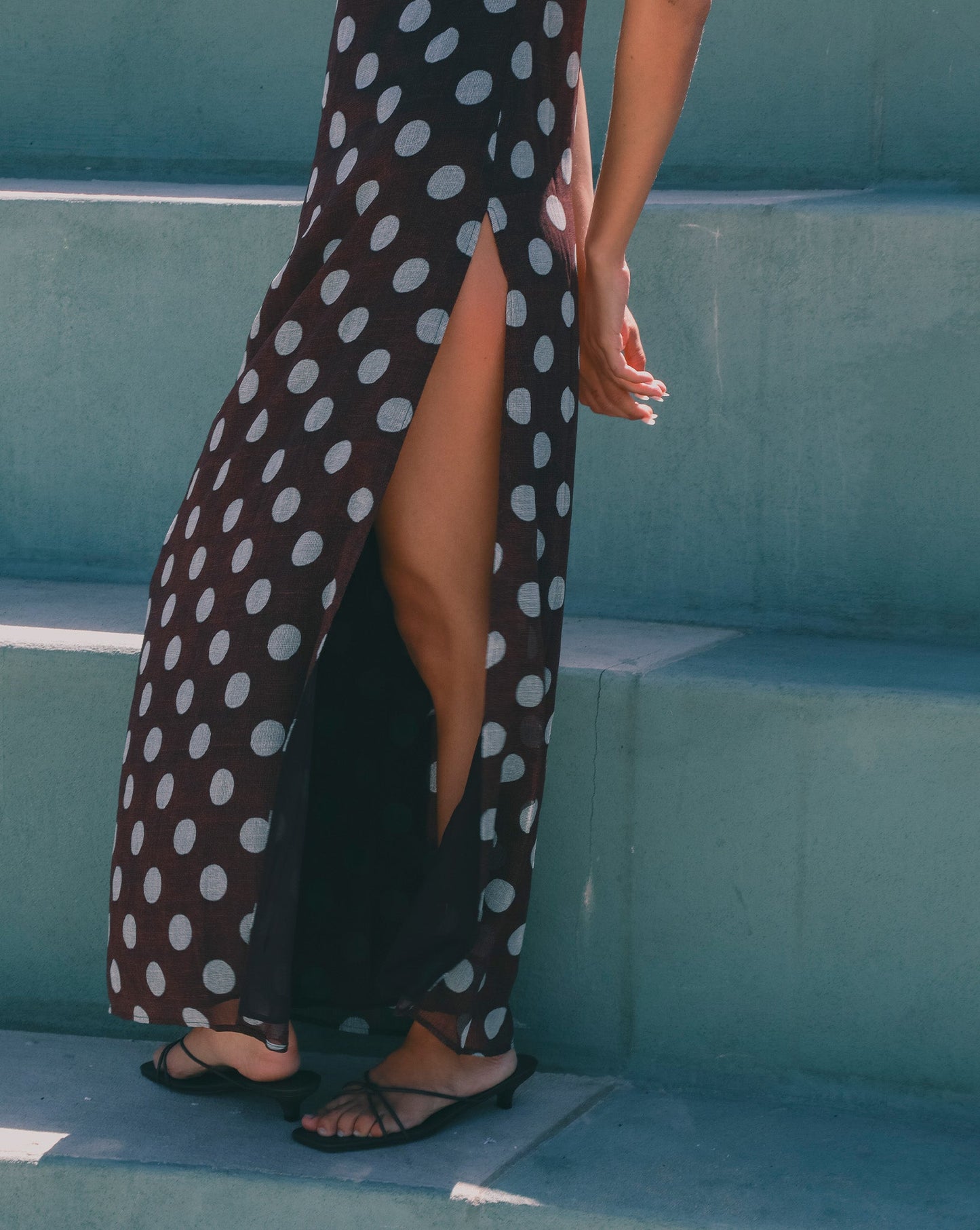 Suri Wrap Maxi Dress Brown/Blue Polka