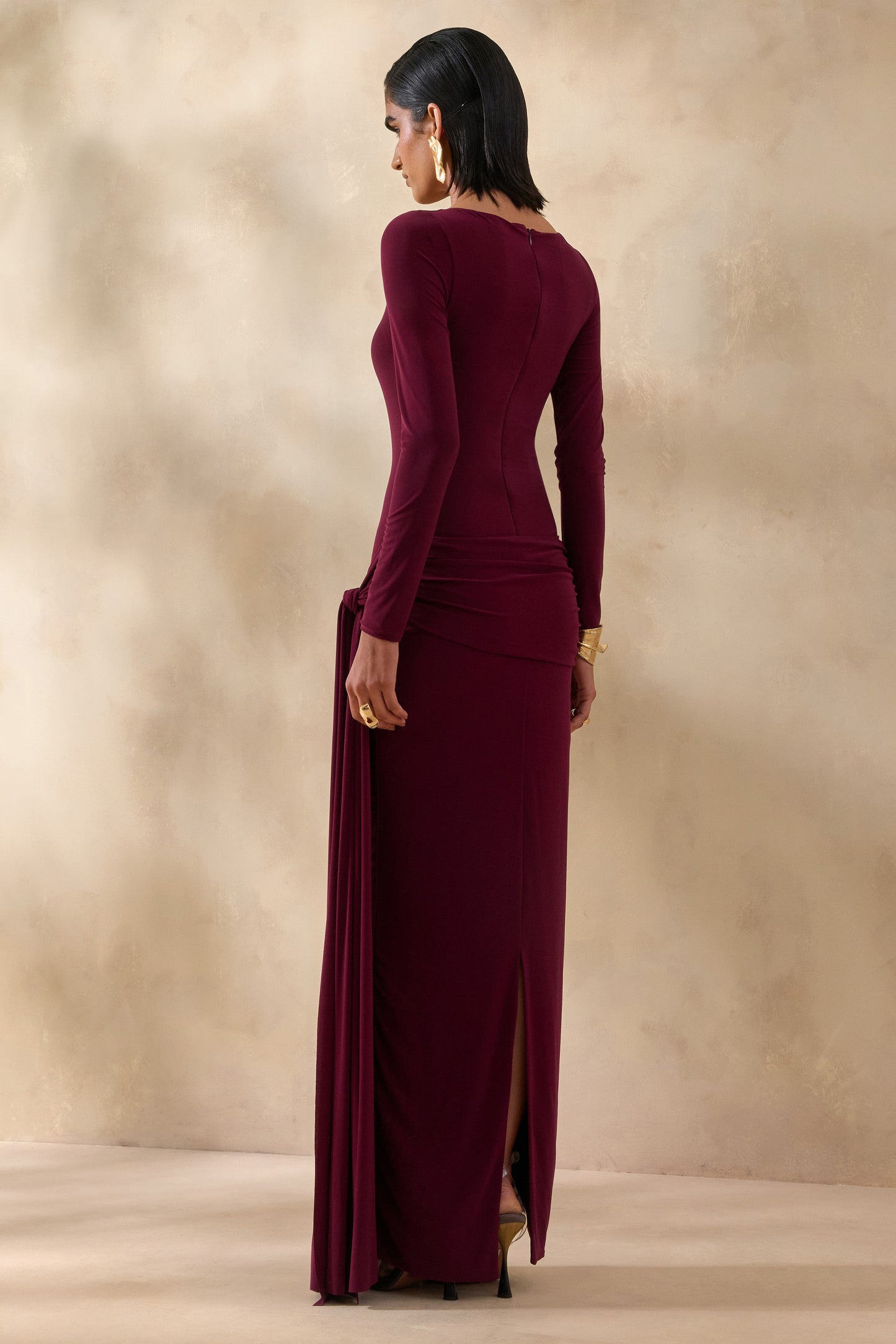 Astrielle | Burgundy Wide-Neck With Gold-Detail And Sash