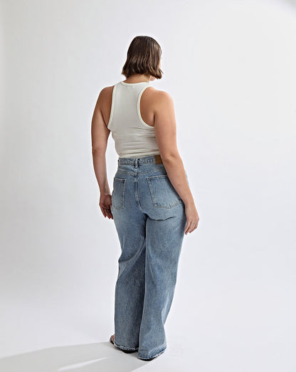 Harley High Rise Jeans Mid Blue