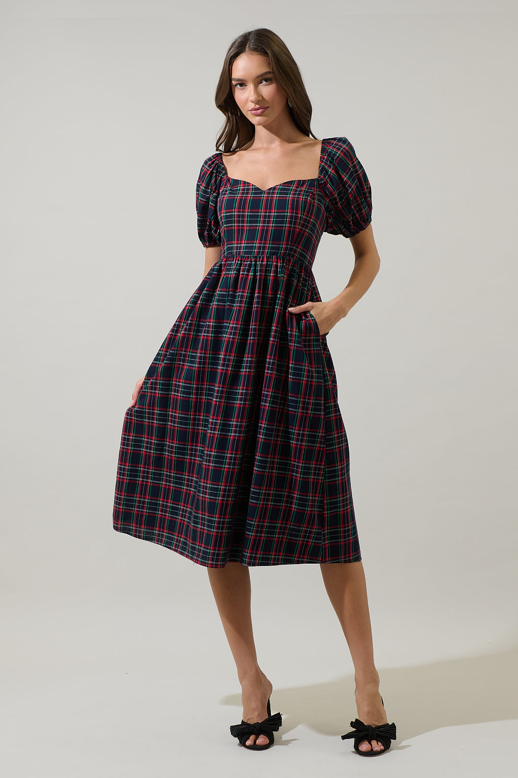 Arvada Plaid Alessi Puff Sleeve Midi Dress