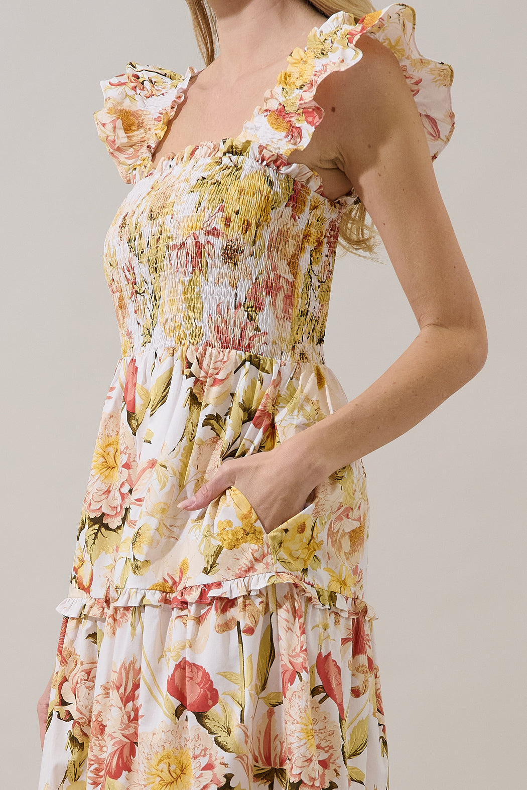 Emy Smocked Midi Dress Zury Floral