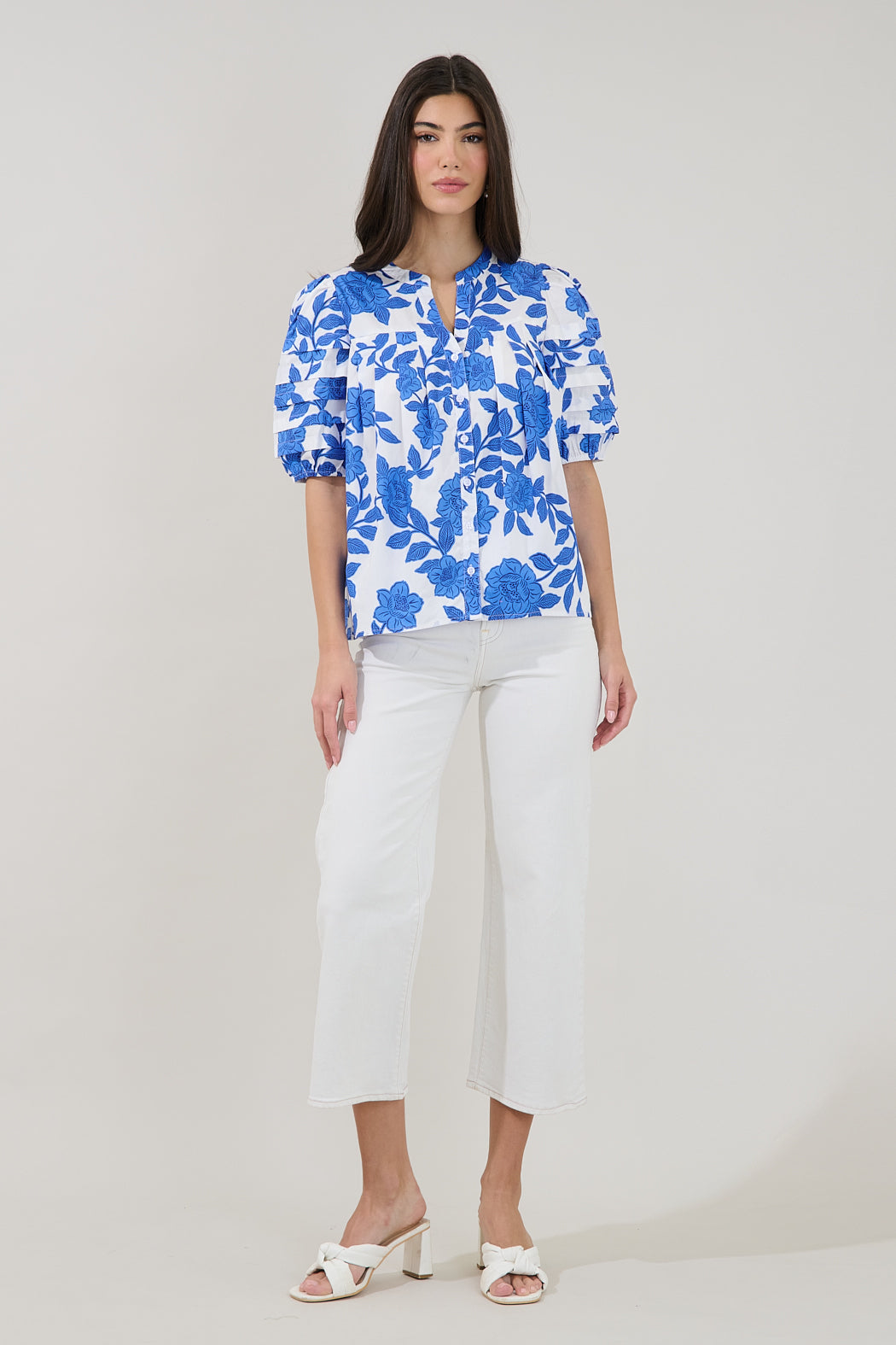 Court Button Down Top Glantis Floral