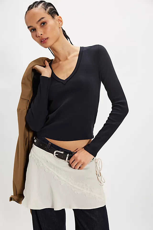 Neria Long Sleeve Tee