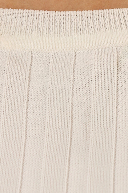 Aneesa Wide Rib Knit Top - White